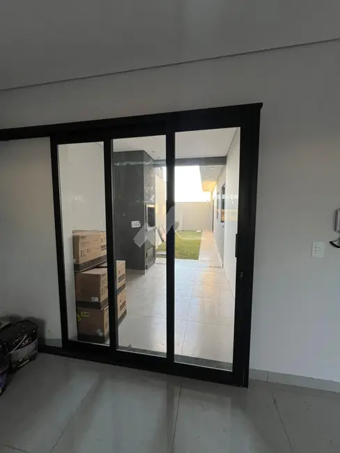 Foto 5 de Casa com 2 quartos à venda, 91m2 em Jardim Coopagro, Toledo - PR