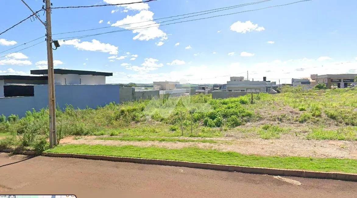 Foto 1 de Terreno / Lote à venda, 360m2 em Vila Becker, Toledo - PR