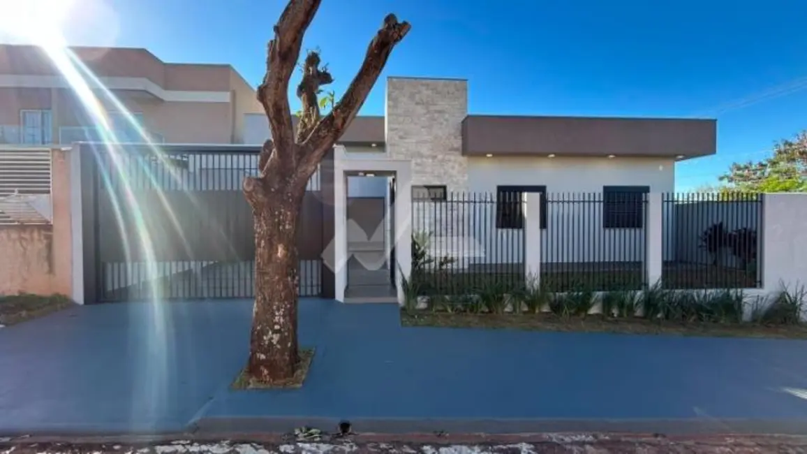 Foto 1 de Casa com 2 quartos à venda, 90m2 em Tocantins, Toledo - PR
