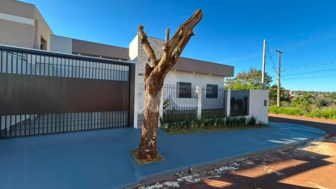 Foto 2 de Casa com 2 quartos à venda, 90m2 em Tocantins, Toledo - PR