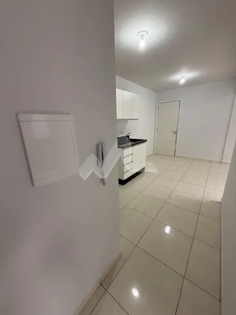 Apartamento com 2 quartos para alugar, 54m2 em Tocantins, Toledo - PR - imagem 6 Foto 6 de Apartamento com 2 quartos para alugar, 54m2 em Tocantins, Toledo - PR