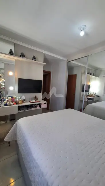 Foto 10 de Apartamento à venda em Jardim Porto Alegre, Toledo - PR
