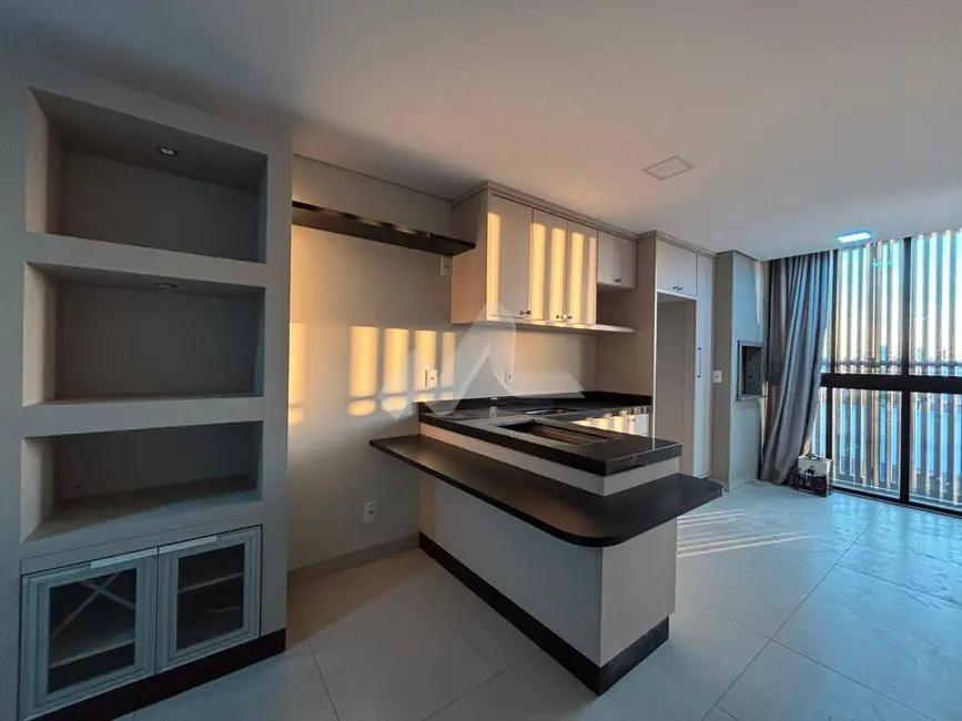 Foto 4 de Apartamento com 2 quartos à venda e para alugar, 76m2 em Jardim Porto Alegre, Toledo - PR