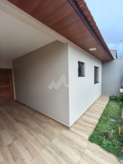 Casa à venda, 57m2 em São Francisco, Toledo - PR - imagem 2 Foto 2 de Casa à venda, 57m2 em São Francisco, Toledo - PR