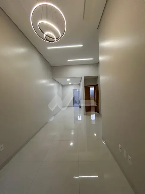 Foto 4 de Casa com 2 quartos à venda, 69m2 em Jardim Coopagro, Toledo - PR
