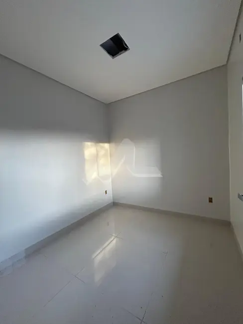 Foto 5 de Casa com 2 quartos à venda, 44m2 em Jardim Coopagro, Toledo - PR