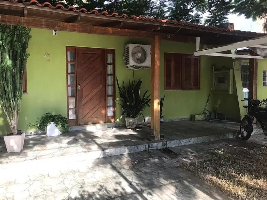 Casa com 2 quartos à venda, 79m2 em Rubem Berta, Porto Alegre - RS - imagem 2 Foto 2 de Casa com 2 quartos à venda, 79m2 em Rubem Berta, Porto Alegre - RS