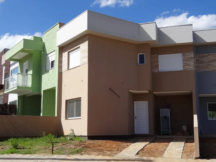 Foto 1 de Sobrado com 3 quartos à venda, 112m2 em Porto Alegre - RS