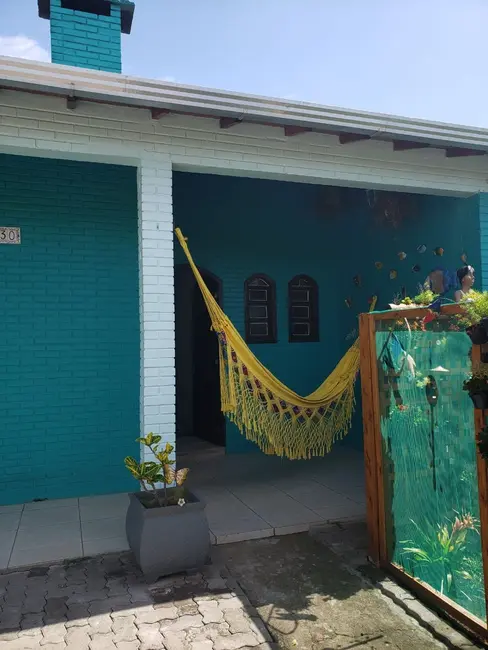 Casa com 5 quartos à venda, 289m2 em Balneario Pinhal - RS - imagem 8 Foto 8 de Casa com 5 quartos à venda, 289m2 em Balneario Pinhal - RS