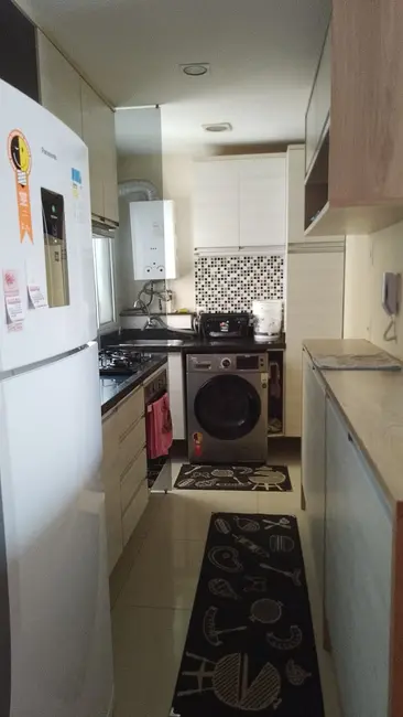Foto 4 de Apartamento com 3 quartos à venda, 60m2 em Humaitá, Porto Alegre - RS