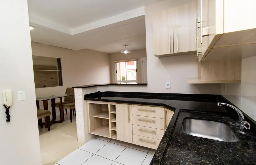 Sobrado com 2 quartos à venda, 83m2 em Cachoeirinha - RS - imagem 6 Foto 6 de Sobrado com 2 quartos à venda, 83m2 em Cachoeirinha - RS