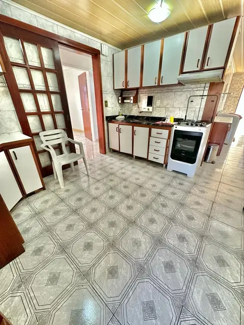 Foto 8 de Casa com 3 quartos à venda, 80m2 em Rubem Berta, Porto Alegre - RS