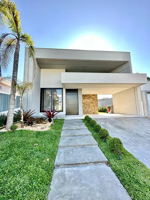 Foto 5 de Casa com 3 quartos à venda, 160m2 em Centro, Viamao - RS