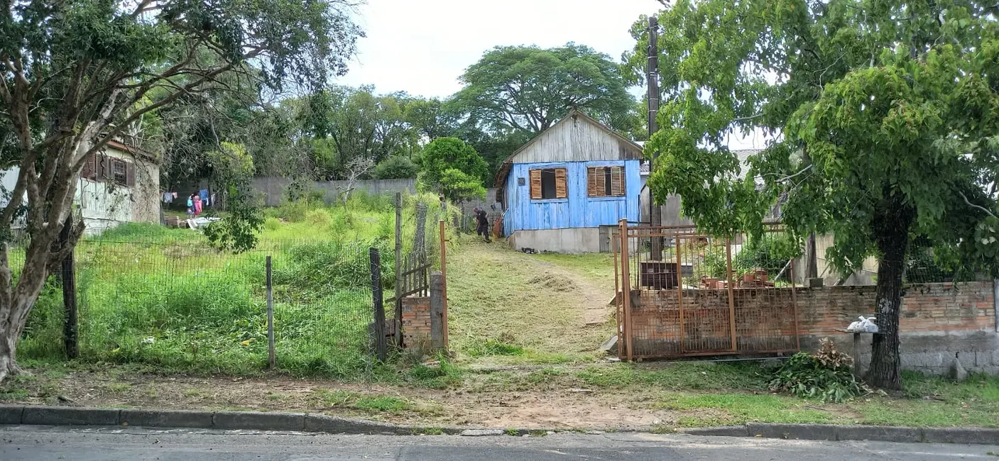 Foto 1 de Casa com 2 quartos à venda, 680m2 em Jardim Sabará, Porto Alegre - RS