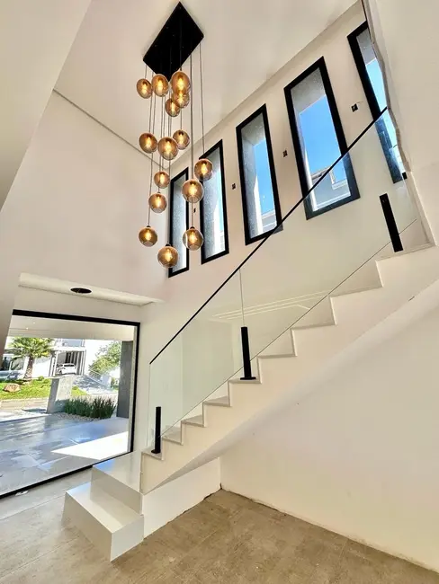 Foto 9 de Casa com 3 quartos à venda, 160m2 em Centro, Viamao - RS