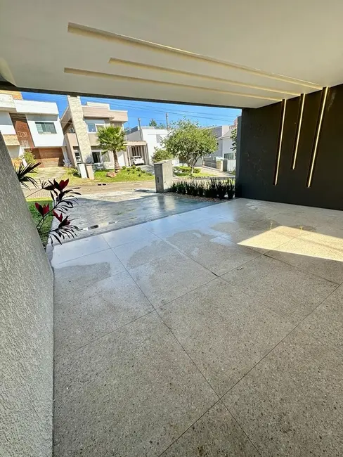 Foto 6 de Casa com 3 quartos à venda, 160m2 em Centro, Viamao - RS