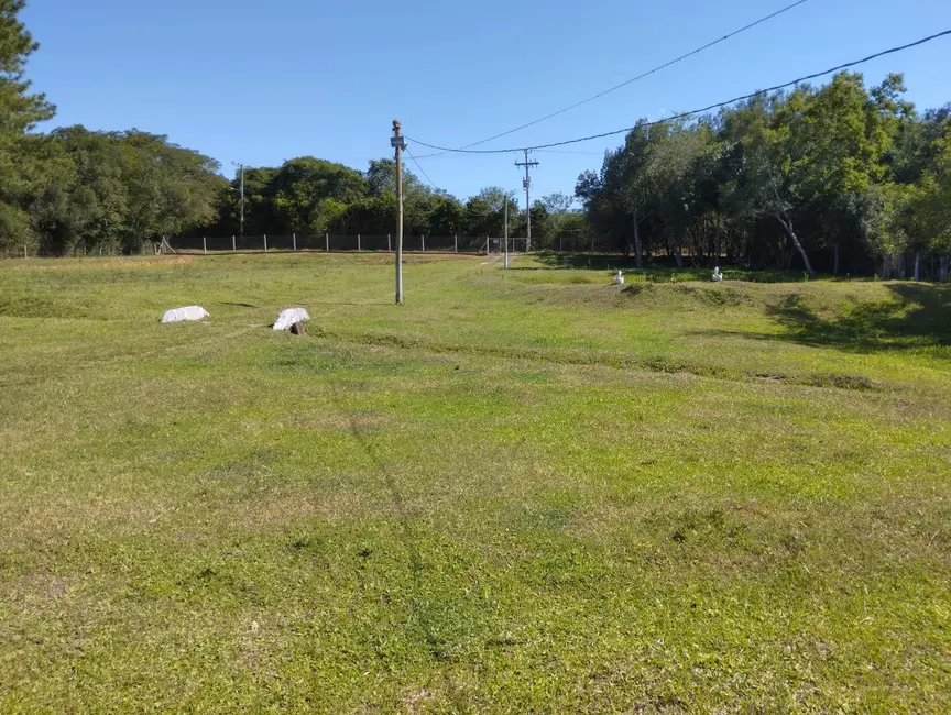 Sítio / Rancho com 4 quartos à venda, 10000m2 em Viamao - RS - imagem 8 Foto 8 de Sítio / Rancho com 4 quartos à venda, 10000m2 em Viamao - RS