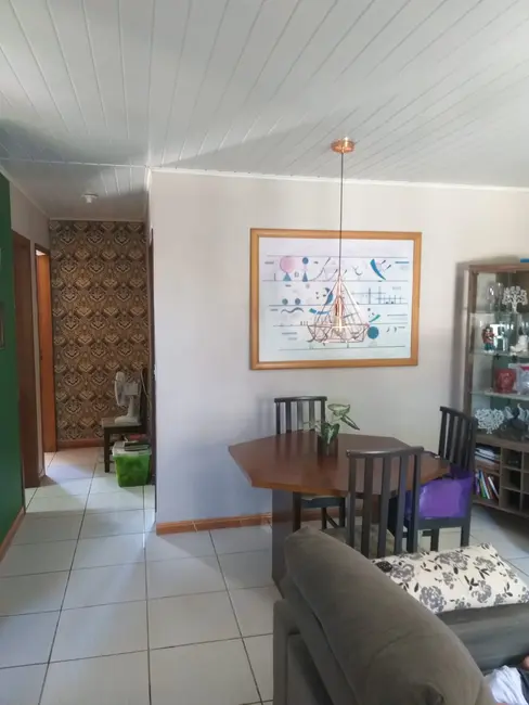 Casa com 2 quartos à venda, 134m2 em Santa Isabel, Viamao - RS - imagem 3 Foto 3 de Casa com 2 quartos à venda, 134m2 em Santa Isabel, Viamao - RS