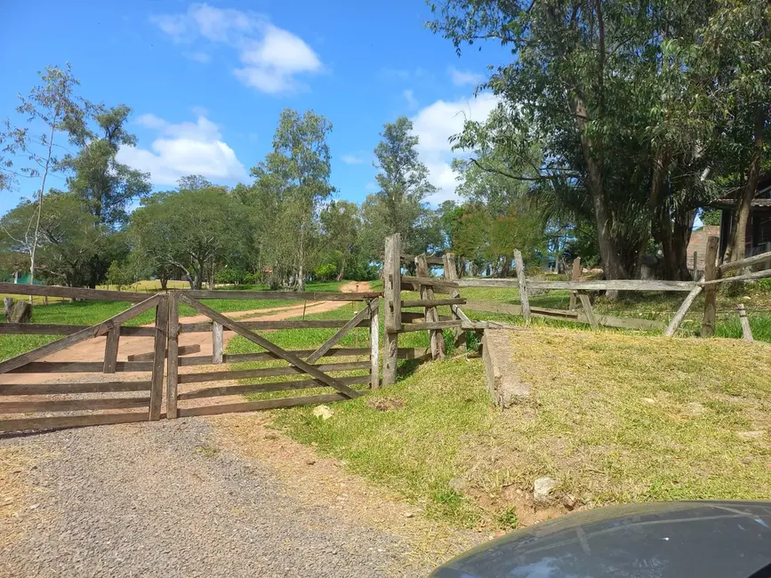 Foto 7 de Sítio / Rancho à venda, 20000m2 em Taruma, Viamao - RS
