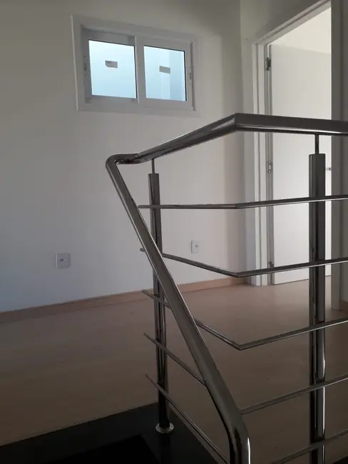 Foto 9 de Sobrado com 2 quartos à venda, 110m2 em Porto Alegre - RS