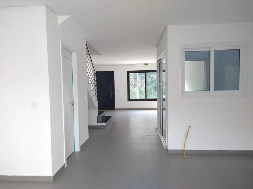 Foto 8 de Sobrado com 2 quartos à venda, 110m2 em Porto Alegre - RS