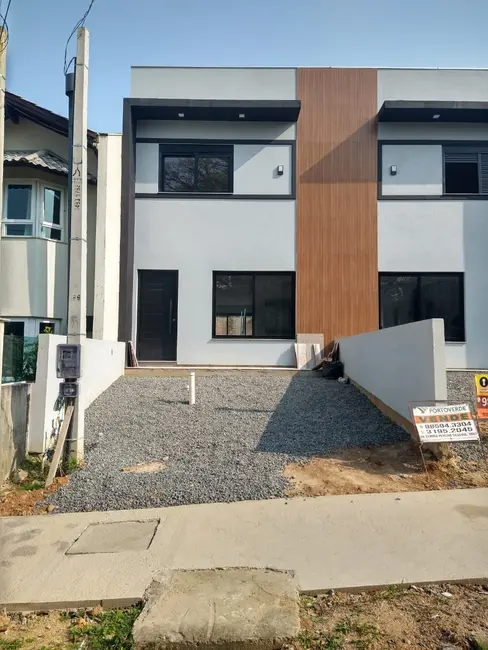 Foto 3 de Sobrado com 2 quartos à venda, 110m2 em Porto Alegre - RS