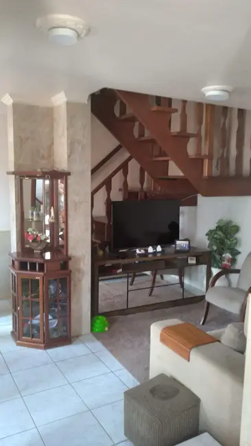 Foto 7 de Sobrado com 2 quartos à venda, 80m2 em Porto Alegre - RS