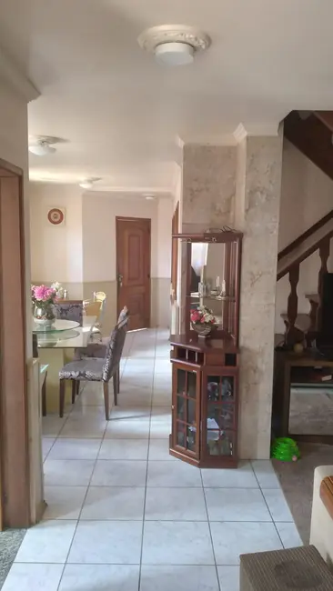 Foto 8 de Sobrado com 2 quartos à venda, 80m2 em Porto Alegre - RS