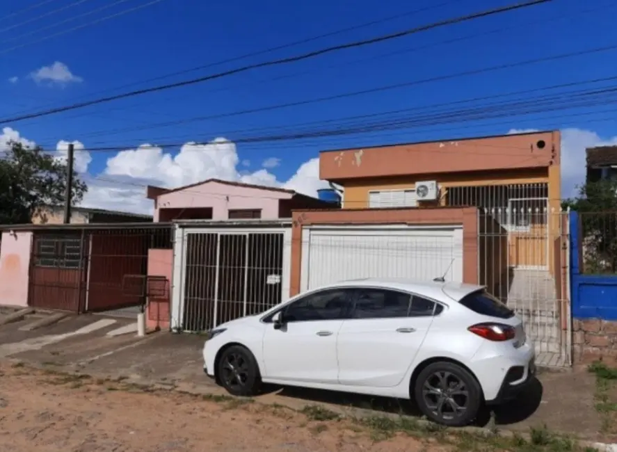 Foto 2 de Sobrado com 3 quartos à venda, 185m2 em Jari, Viamao - RS