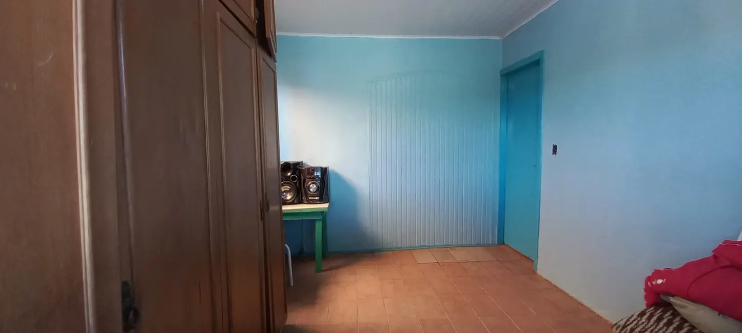 Casa com 2 quartos à venda, 70m2 em Viamao - RS - imagem 6 Foto 6 de Casa com 2 quartos à venda, 70m2 em Viamao - RS