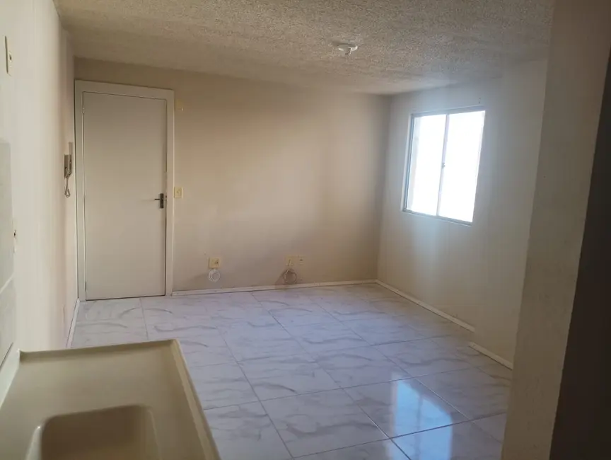 Foto 8 de Apartamento com 2 quartos à venda, 47m2 em Jardim Betânia, Cachoeirinha - RS