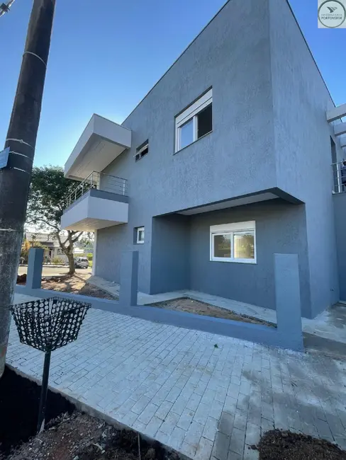 Foto 5 de Sobrado com 4 quartos à venda, 217m2 em Porto Alegre - RS