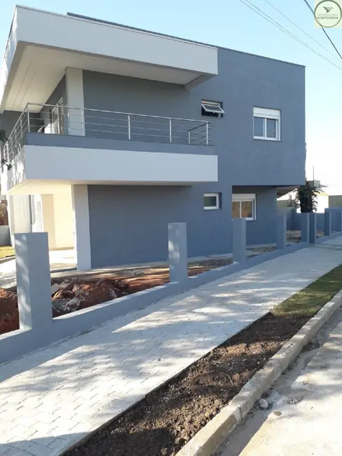 Foto 6 de Sobrado com 4 quartos à venda, 217m2 em Porto Alegre - RS