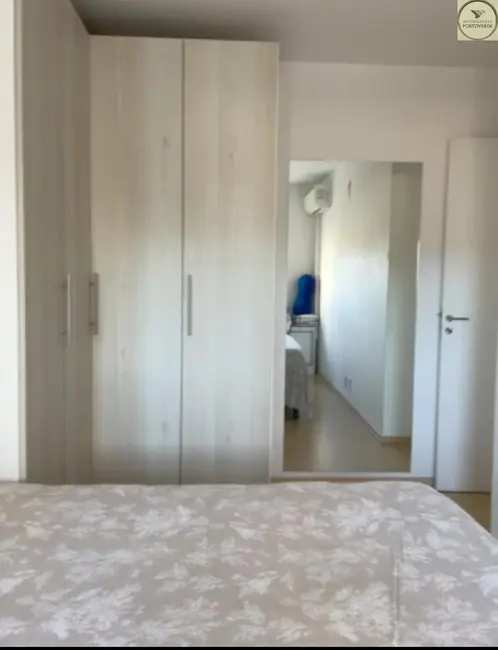 Apartamento com 2 quartos à venda, 59m2 em Passo da Areia, Porto Alegre - RS - imagem 7 Foto 7 de Apartamento com 2 quartos à venda, 59m2 em Passo da Areia, Porto Alegre - RS