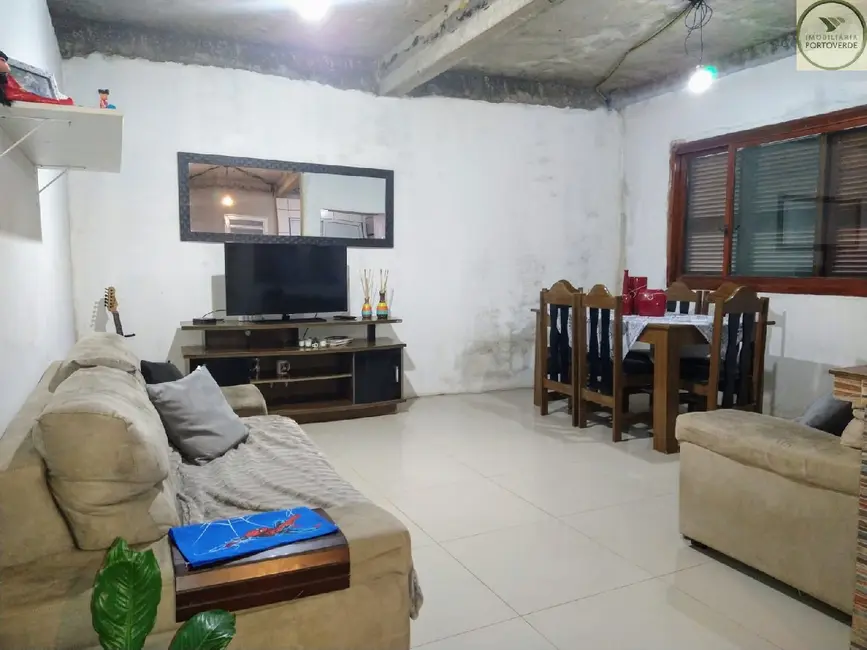 Casa com 3 quartos à venda, 250m2 em Augusta, Viamao - RS - imagem 7 Foto 7 de Casa com 3 quartos à venda, 250m2 em Augusta, Viamao - RS