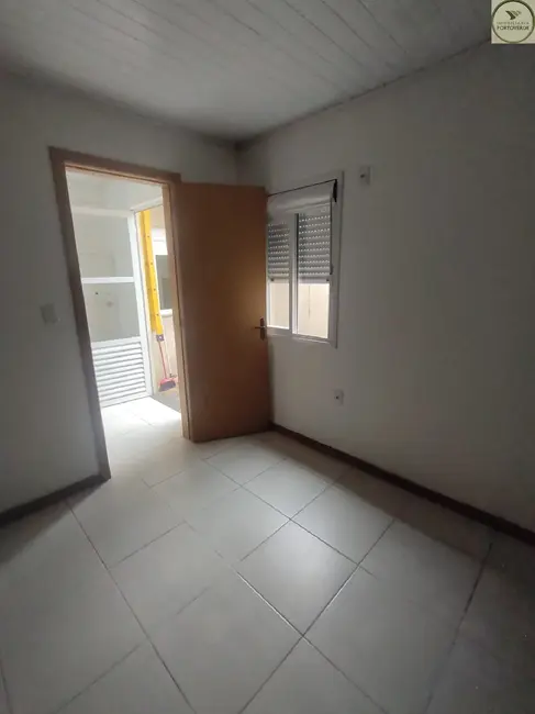 Casa com 3 quartos à venda, 68m2 em São Luiz, Gravatai - RS - imagem 5 Foto 5 de Casa com 3 quartos à venda, 68m2 em São Luiz, Gravatai - RS