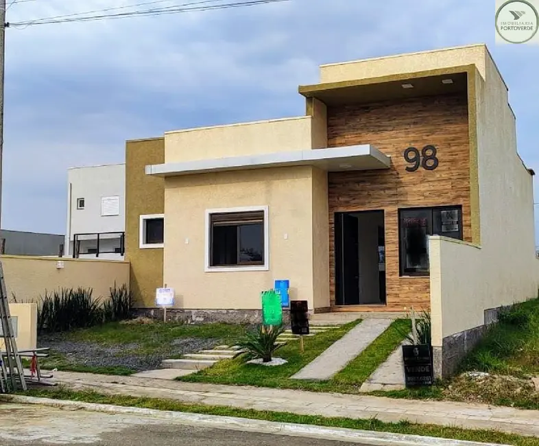 Foto 1 de Casa com 2 quartos à venda, 91m2 em Gravatai - RS