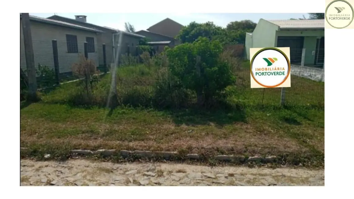 Terreno / Lote à venda, 300m2 em Tramandai - RS - imagem 2 Foto 2 de Terreno / Lote à venda, 300m2 em Tramandai - RS