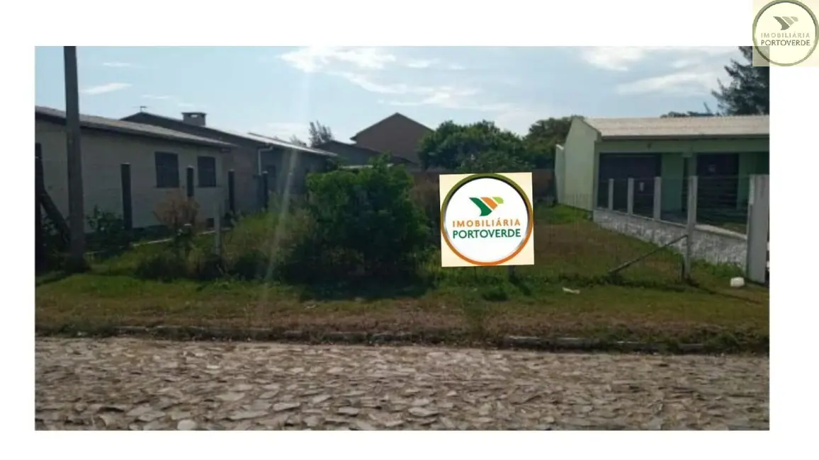 Terreno / Lote à venda, 300m2 em Tramandai - RS - imagem 1 Foto 1 de Terreno / Lote à venda, 300m2 em Tramandai - RS
