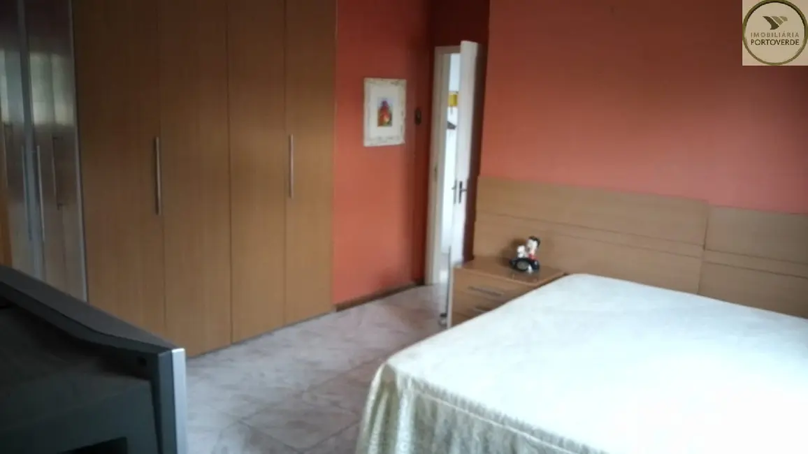 Casa com 3 quartos à venda, 150m2 em Santa Isabel, Viamao - RS - imagem 9 Foto 9 de Casa com 3 quartos à venda, 150m2 em Santa Isabel, Viamao - RS
