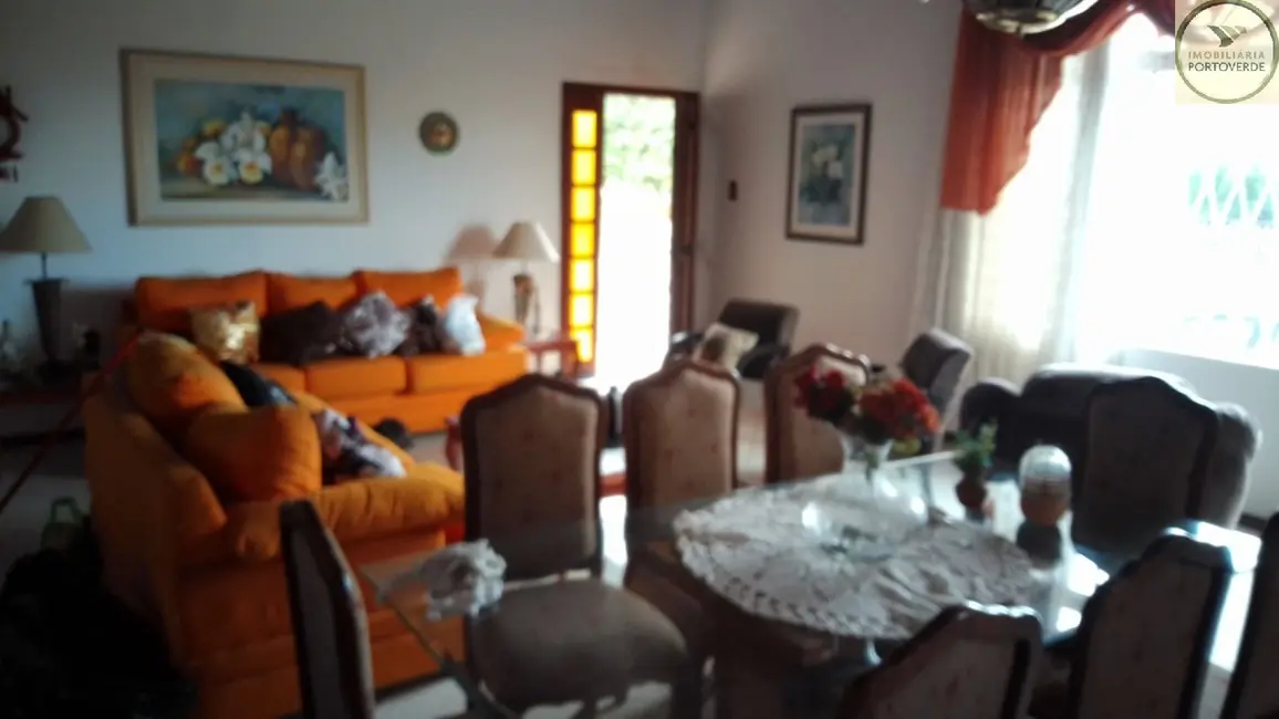 Casa com 3 quartos à venda, 150m2 em Santa Isabel, Viamao - RS - imagem 5 Foto 5 de Casa com 3 quartos à venda, 150m2 em Santa Isabel, Viamao - RS