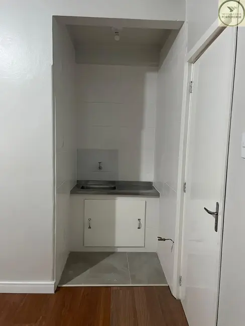 Apartamento com 1 quarto à venda, 23m2 em Centro Histórico, Porto Alegre - RS - imagem 4 Foto 4 de Apartamento com 1 quarto à venda, 23m2 em Centro Histórico, Porto Alegre - RS