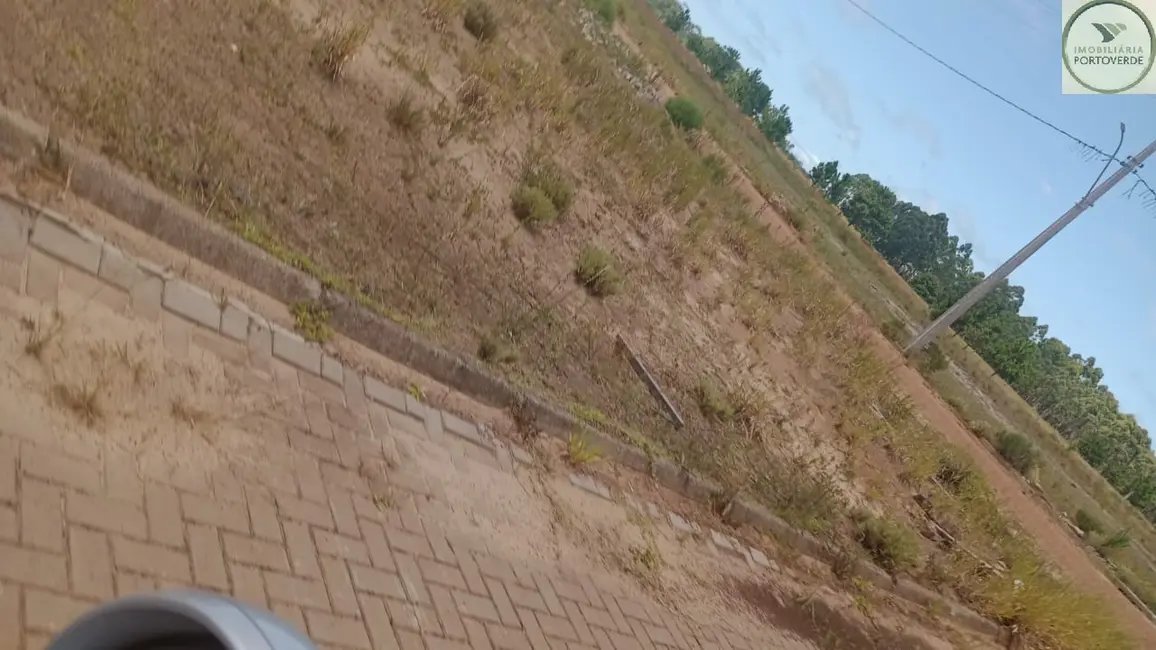 Foto 1 de Terreno / Lote à venda, 330m2 em Arroio Do Sal - RS