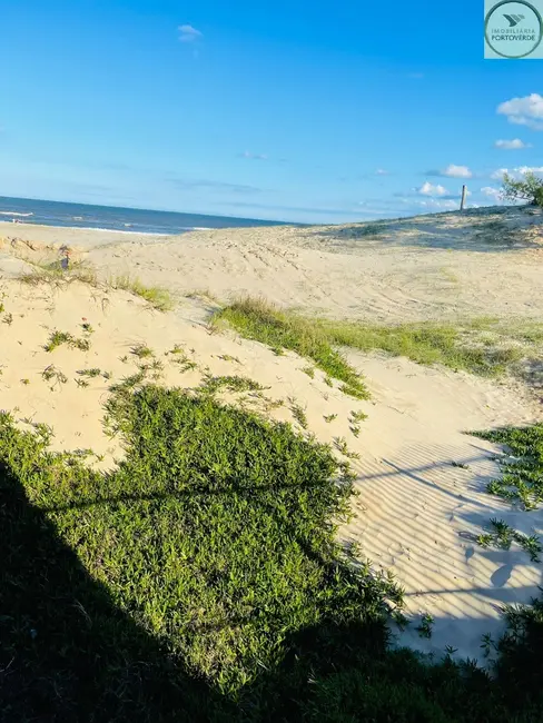 Foto 2 de Terreno / Lote à venda, 600m2 em Imbe - RS