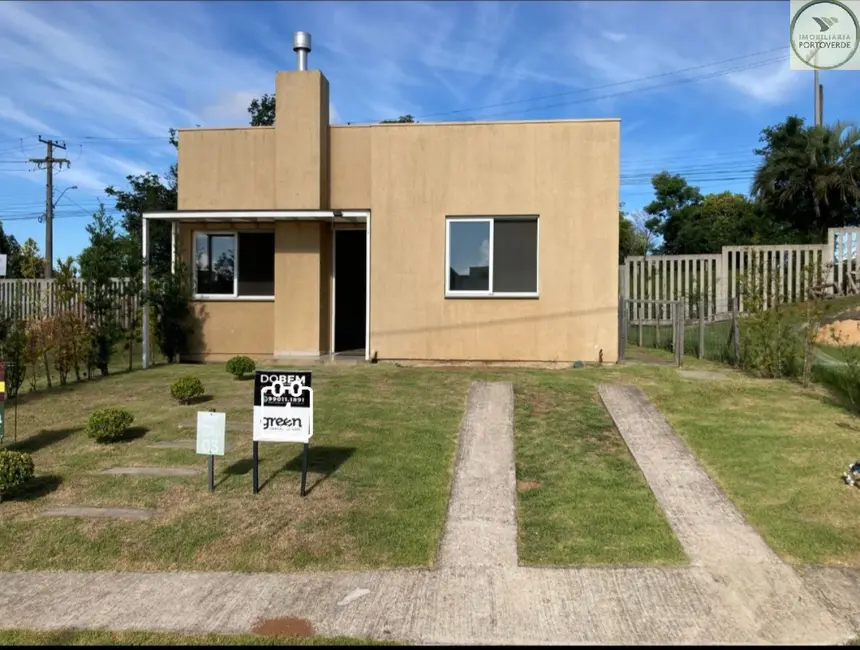 Foto 1 de Casa de Condomínio com 3 quartos à venda, 91m2 em Viamao - RS