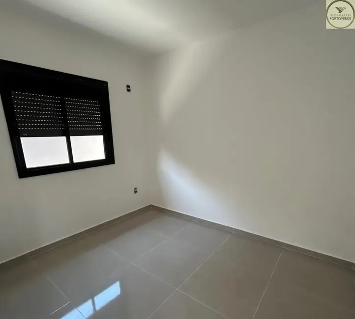 Casa com 2 quartos à venda, 50m2 em Elsa, Viamao - RS - imagem 4 Foto 4 de Casa com 2 quartos à venda, 50m2 em Elsa, Viamao - RS