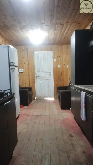 Casa com 2 quartos à venda, 29m2 em Cecília, Viamao - RS - imagem 4 Foto 4 de Casa com 2 quartos à venda, 29m2 em Cecília, Viamao - RS