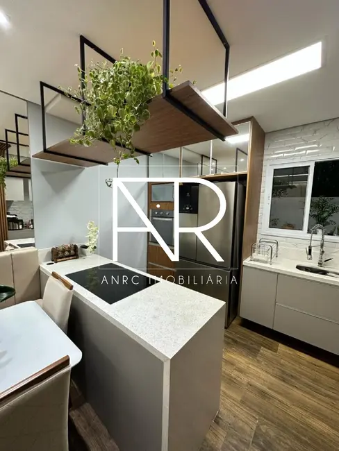 Casa com 3 quartos à venda, 116m2 em Jardim Rancho Alegre, Santana De Parnaiba - SP - imagem 4 Foto 4 de Casa com 3 quartos à venda, 116m2 em Jardim Rancho Alegre, Santana De Parnaiba - SP