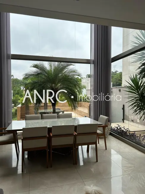 Casa com 4 quartos para alugar, 302m2 em Alphaville, Santana De Parnaiba - SP - imagem 7 Foto 7 de Casa com 4 quartos para alugar, 302m2 em Alphaville, Santana De Parnaiba - SP