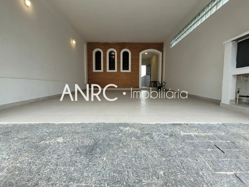 Foto 4 de Casa com 3 quartos à venda, 170m2 em Jardim das Belezas, Carapicuiba - SP